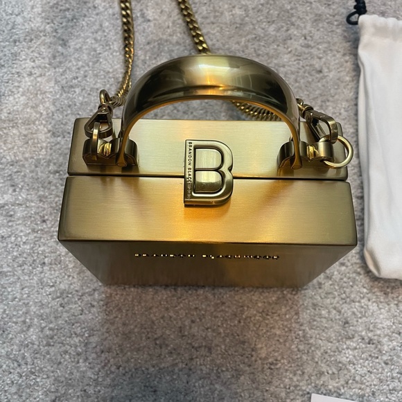 Brandon Blackwood Mini Kendrick Trunk in Gold Metal - Picture 6 of 13